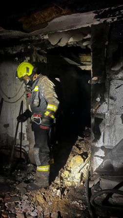 A tűz következtében a ház lakhatatlanná vált.