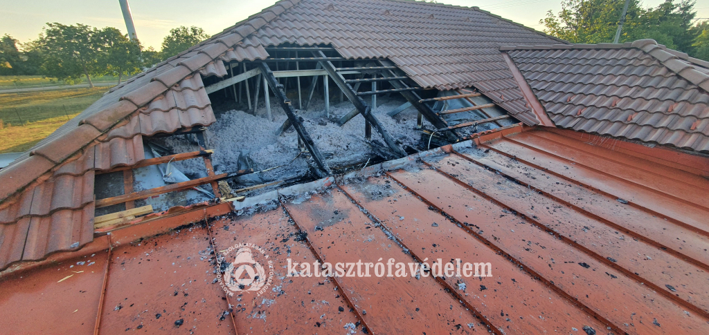 károsodott tető