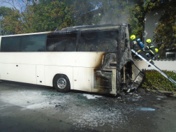 Buszban csaptak fel a lángok Pécsett