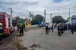 Szigetvári tűzoltók és az EON munkatársai közös gyakorlaton.