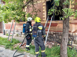 Sorházban keletkezett tűz Pécsett