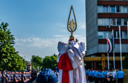 A frissen végzett tűzoltókat a Baranya Vármegyei Katasztrófavédelmi Igazgatóság vezetői fogadták.