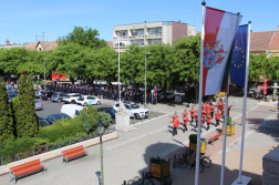 Mohács 150 - az ünnepség az állomány és a gépjárművek felvonulásával kezdődött. 