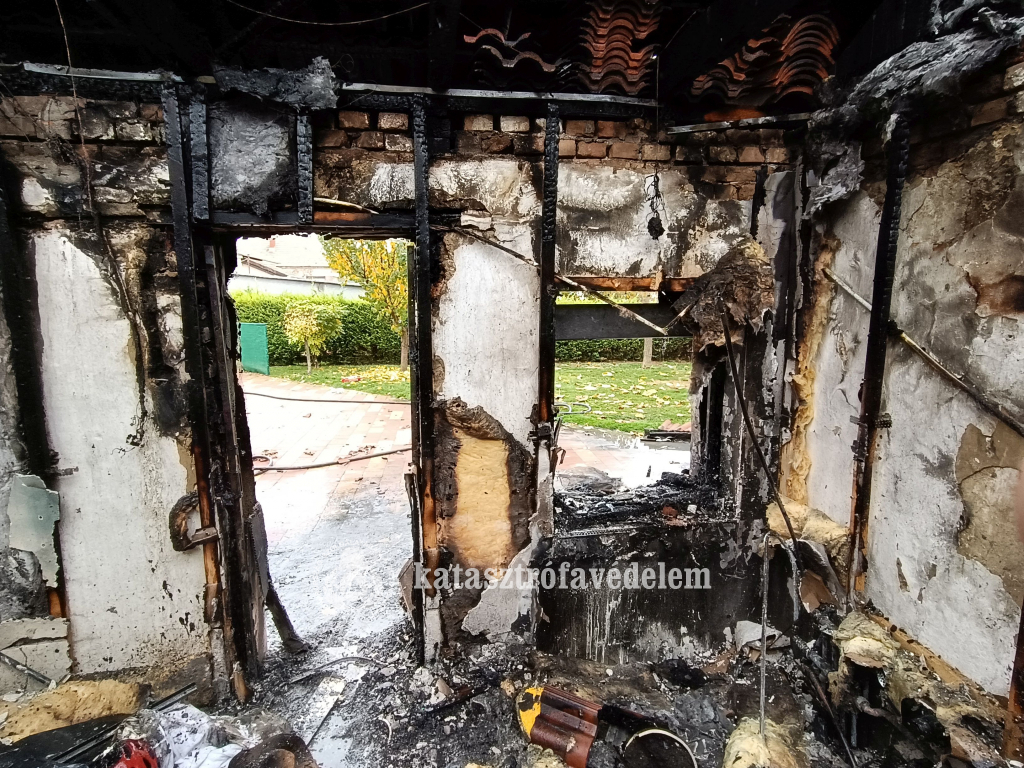 kiégett épület belülről