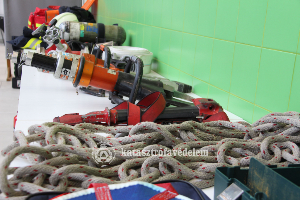 tűzoltó felszerelések