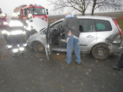 Harkány külterületén egy személyautó szenvedett balesetet.