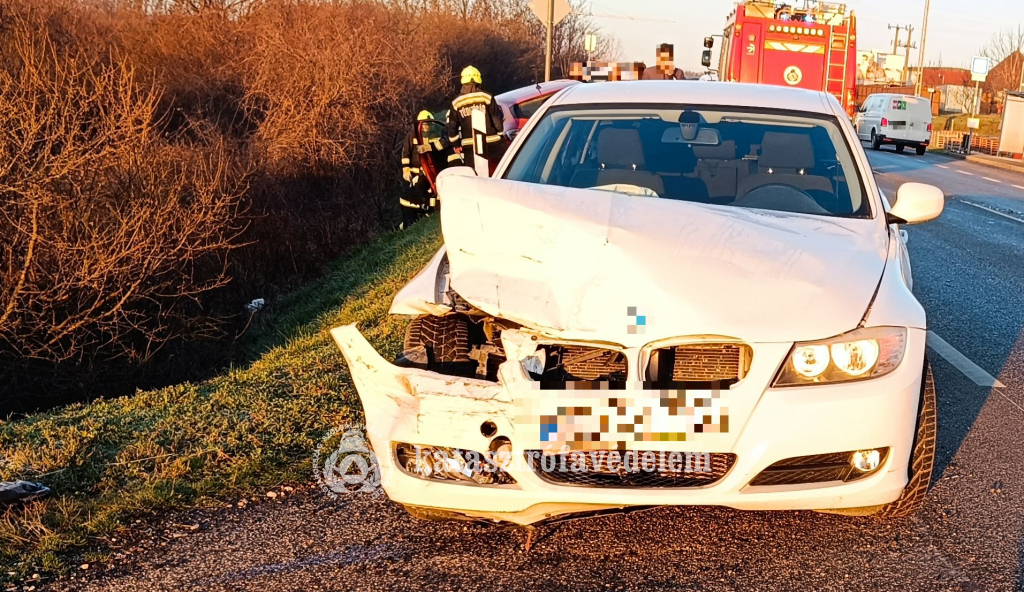 törött személyautó