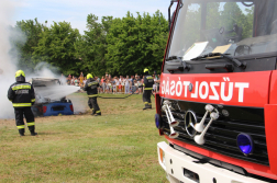 Idén is megnyíltak a szertárkapuk